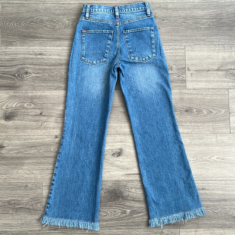 Alice + Olivia Fabulous 70s Bootcut Jeans Best Interest Blue Frayed Hem 24 Waist - Picture 9 of 12